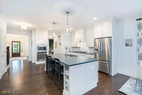 3815 Chamblee Dunwoody Rd, Chamblee, GA 30341 photo 8