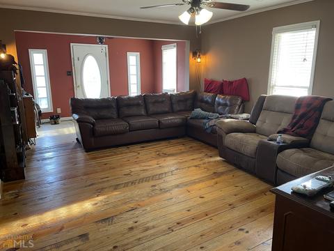 6945 W Currahee St, Toccoa, GA 30577 photo 3