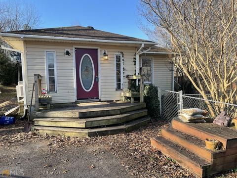 6945 W Currahee St, Toccoa, GA 30577 photo 1
