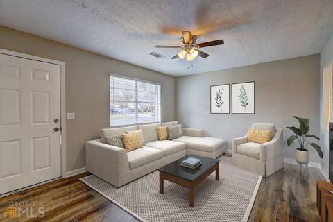 155 Bradley Cir, Barnesville, GA 30204 photo 4