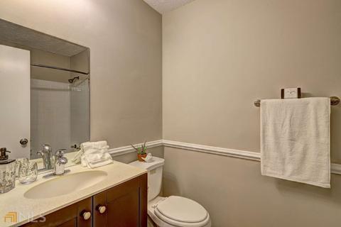155 Bradley Cir, Barnesville, GA 30204 photo 13