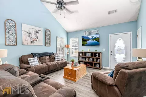 195 Riverbrooke Rd, Covington, GA 30016 photo 8