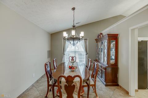 2262 Bedstone Dr, Buford, GA 30518 photo 10