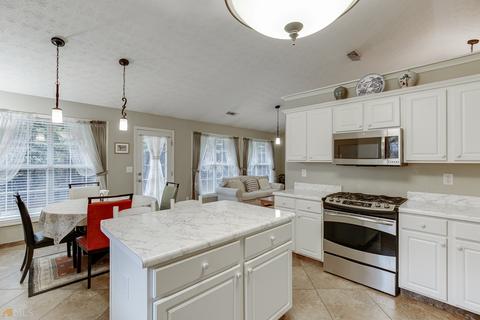 2262 Bedstone Dr, Buford, GA 30518 photo 13