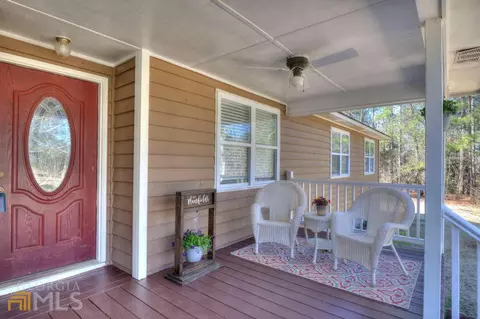 240 Hendricks Rd, Rydal, GA 30171 photo 3