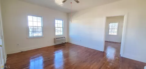 7 Mill St, Jackson, GA 30233 photo 3