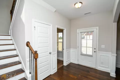 150 Tanglewood Dr, Covington, GA 30016 photo 2