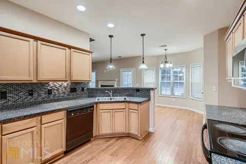 2902 Sedgeview Ln, Buford, GA 30519 photo 8