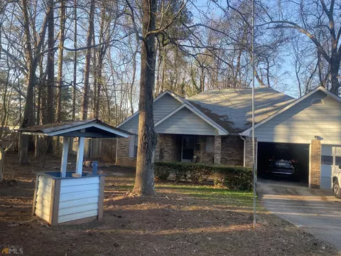 3650 Kyle Ct, Rex, GA 30273 photo 1