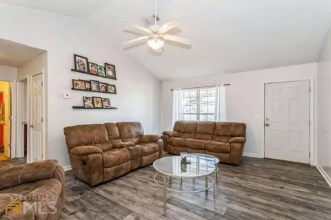 107 Live Oak Dr, Jackson, GA 30233 photo 5