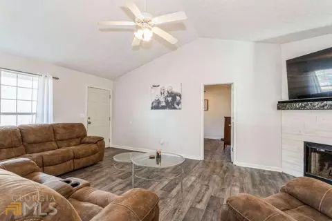 107 Live Oak Dr, Jackson, GA 30233 photo 6