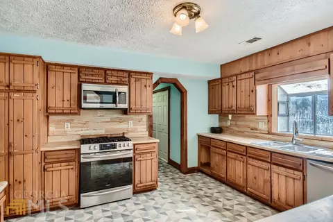 823 New Hope Dr, Hampton, GA 30228 photo 5