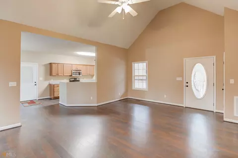268 Ruby Ln, Commerce, GA 30530 photo 6