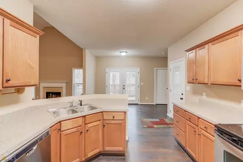 268 Ruby Ln, Commerce, GA 30530 photo 12