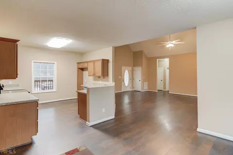 268 Ruby Ln, Commerce, GA 30530 photo 9