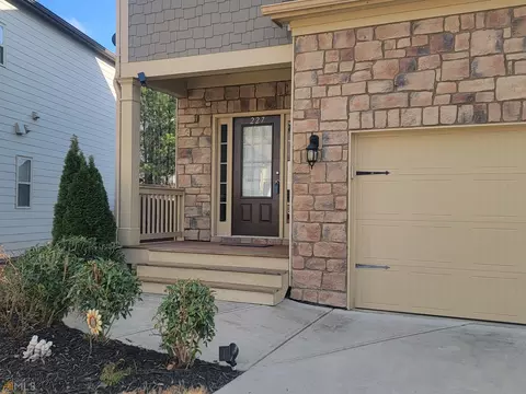 227 Torch Dr, Acworth, GA 30102 photo 2