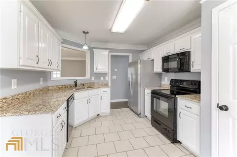5727 Kings Ct, Bethlehem, GA 30620 photo 13