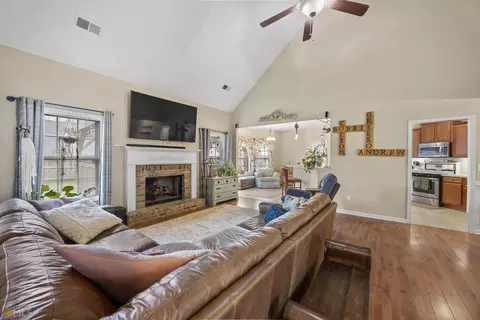 308 Dean Ct, Temple, GA 30179 photo 9