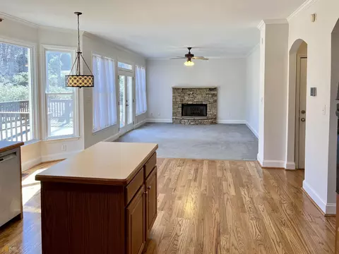 7815 Paces Ln, Gainesville, GA 30506 photo 4