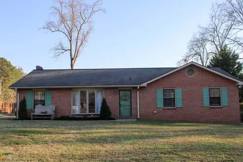 346 Brookridge Dr, Lagrange, GA 30241 photo 2