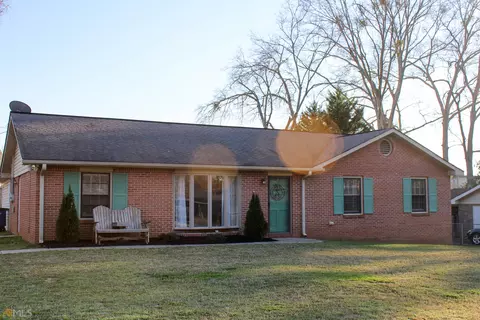 346 Brookridge Dr, Lagrange, GA 30241 photo 4