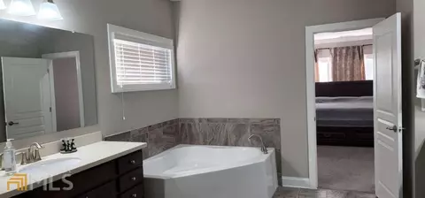 692 Faraday Cir, Suwanee, GA 30024 photo 16