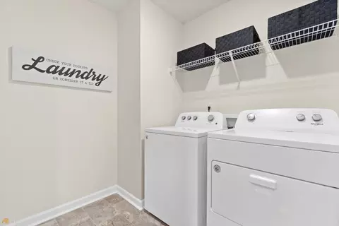 910 Bentley Dr, Fairburn, GA 30213 photo 17