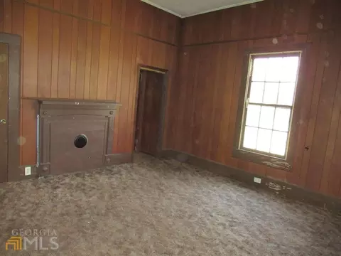84 S Pine St, Toccoa, GA 30577 photo 5