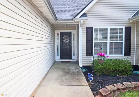348 River Landing Dr, Monroe, GA 30656 photo 2