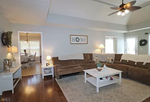 348 River Landing Dr, Monroe, GA 30656 photo 5