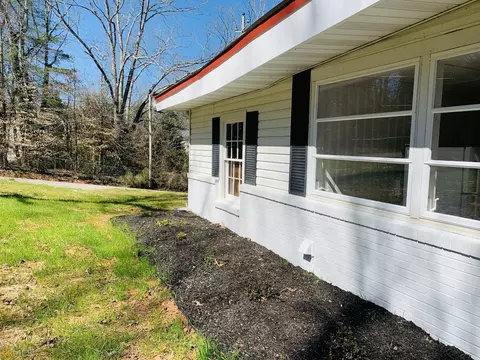 396 Oak Ave, Demorest, GA 30535 photo 2