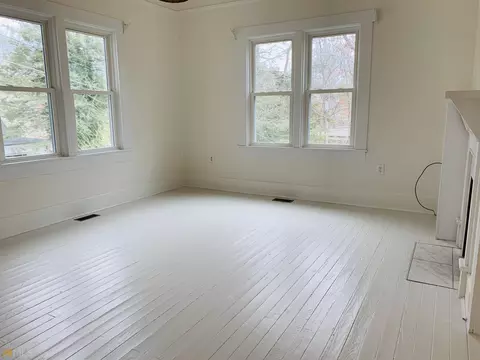 396 Oak Ave, Demorest, GA 30535 photo 8