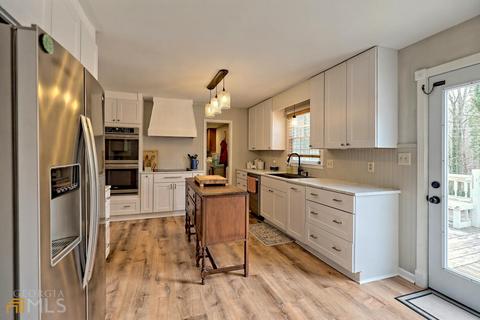 798 Lovers Ln, Toccoa, GA 30577 photo 18