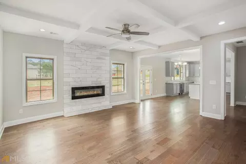 190 Barcelona Dr, Covington, GA 30016 photo 6