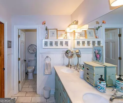 2398 E Maddox Rd, Buford, GA 30519 photo 22