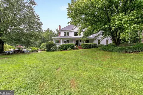 2398 E Maddox Rd, Buford, GA 30519 photo 3
