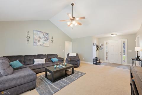 180 Modoc Dr, Cornelia, GA 30531 photo 2
