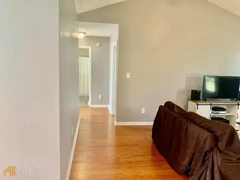 1417 Ericas Pointe Dr, Winder, GA 30680 photo 5