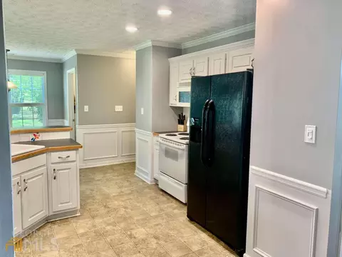 1417 Ericas Pointe Dr, Winder, GA 30680 photo 7