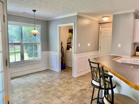 1417 Ericas Pointe Dr, Winder, GA 30680 photo 9