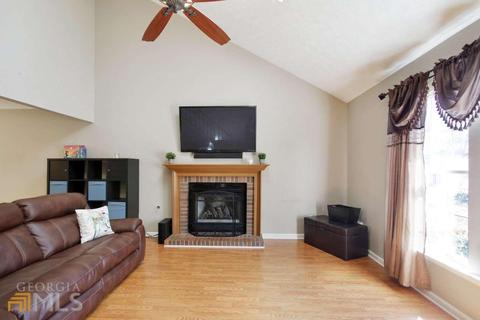 4391 E Meadow Dr, Duluth, GA 30096 photo 3
