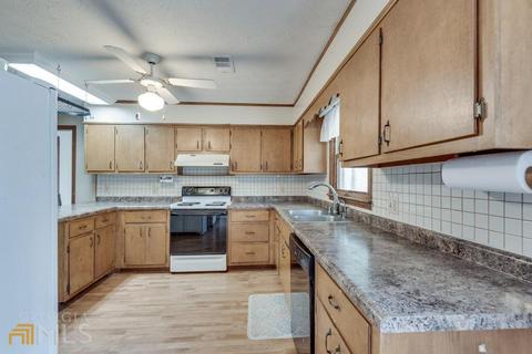 479 Pendergrass Rd, Winder, GA 30680 photo 13