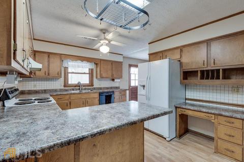 479 Pendergrass Rd, Winder, GA 30680 photo 12