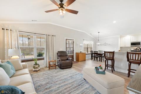 1150 E Doyle St, Toccoa, GA 30577 photo 6