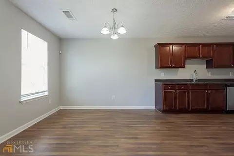 6876 Lockley Ct, Rex, GA 30273 photo 7
