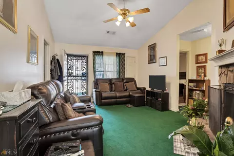 2904 Silver Maple Ct, Rex, GA 30273 photo 3