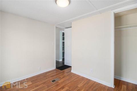 7069 Mcdaniel St, Lithonia, GA 30058 photo 8
