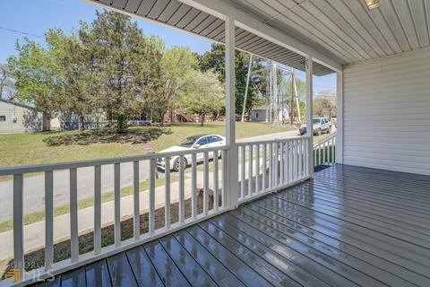 52 Poplar St, Porterdale, GA 30014 photo 3