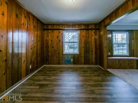 1958 Pinecrest Dr, Morrow, GA 30260 photo 6