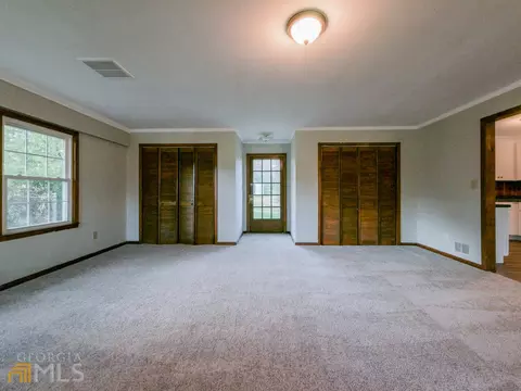 1958 Pinecrest Dr, Morrow, GA 30260 photo 12